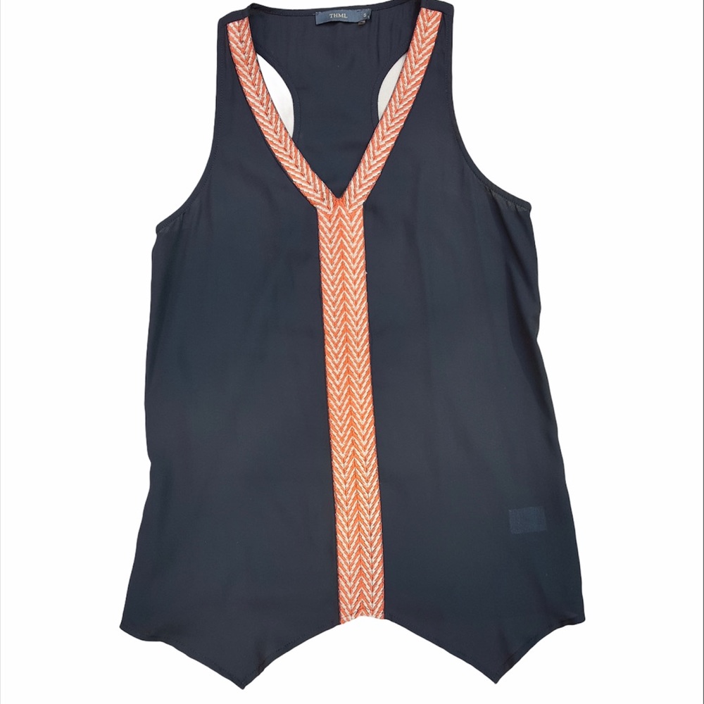 Thyme Women’s sleeveless black shirt